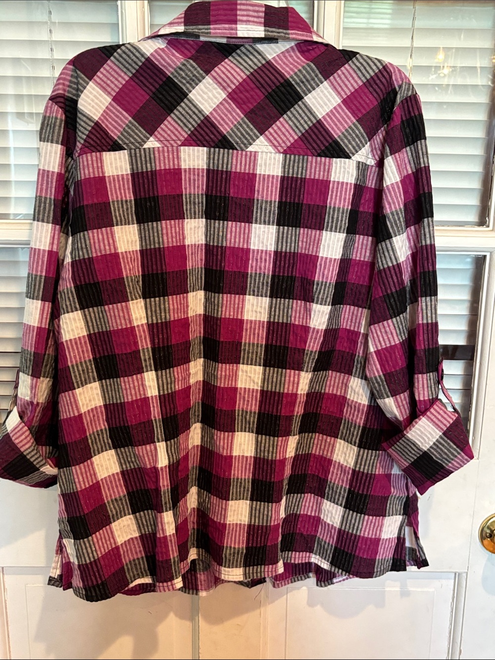 Cato Magenta, Black & White Plaid Button-Up Shirt size 22/24W - Picture 9 of 13